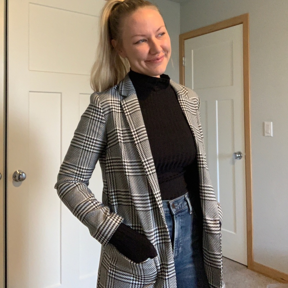 SOLD*H&M houndstooth blazer